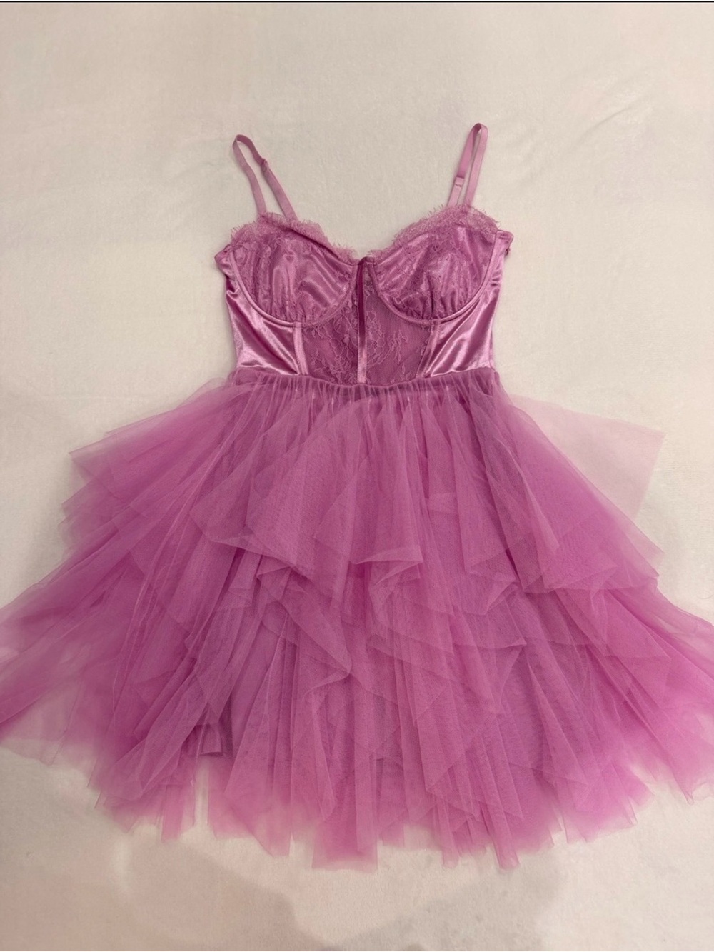 THIRTY/ THIRTY Lilac Lace Corset Mini Homecoming Dress with Layered Tulle Skirt